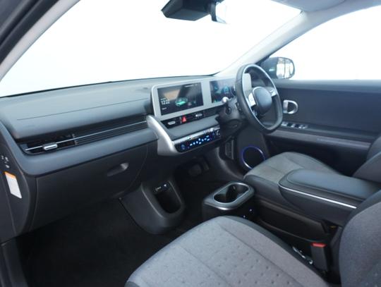 Hyundai IONIQ 5 Photo 46ec342c-20dc-4f21-b4cc-c303a8399ee7.jpg