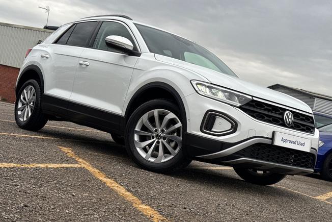 VOLKSWAGEN T-Roc Photo 35