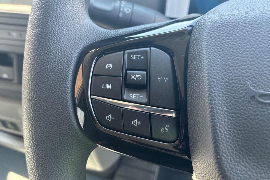 Used Ford E-Transit Custom MJ25UCU 24