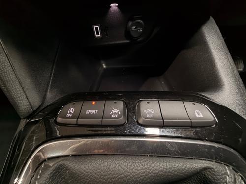 Vauxhall Corsa Photo 470d959c-2918-4e47-976d-c975e999dd6d.jpeg