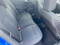 Ford Focus Photo 12