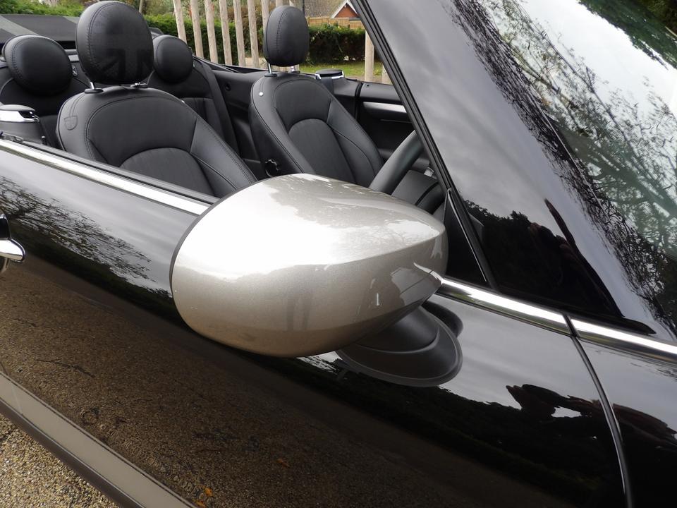 Used MINI Convertible LS21AZB 19