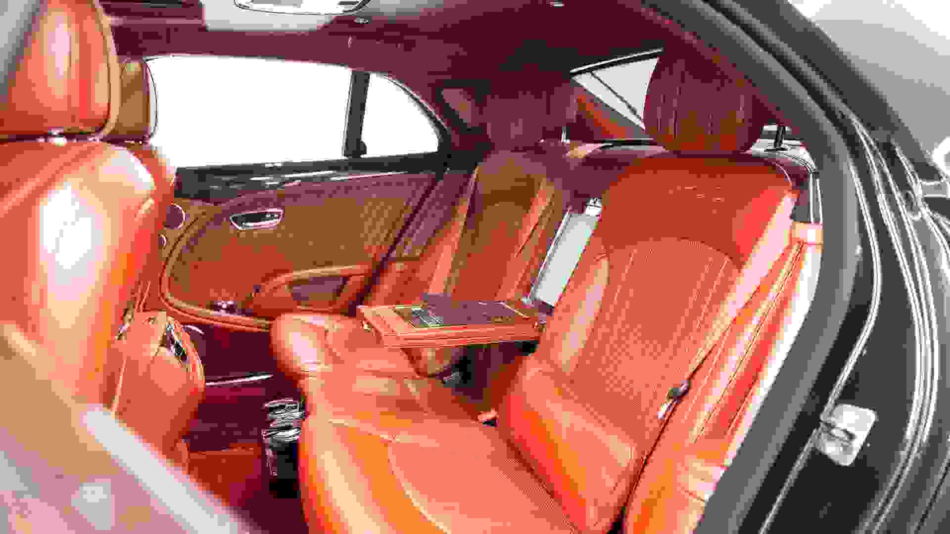 Bentley Mulsanne W.O Edition Speed Photo 47393bb6-ce33-45b9-b00e-7c97af3ac3e9.jpg
