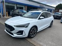 Ford Focus Photo 2