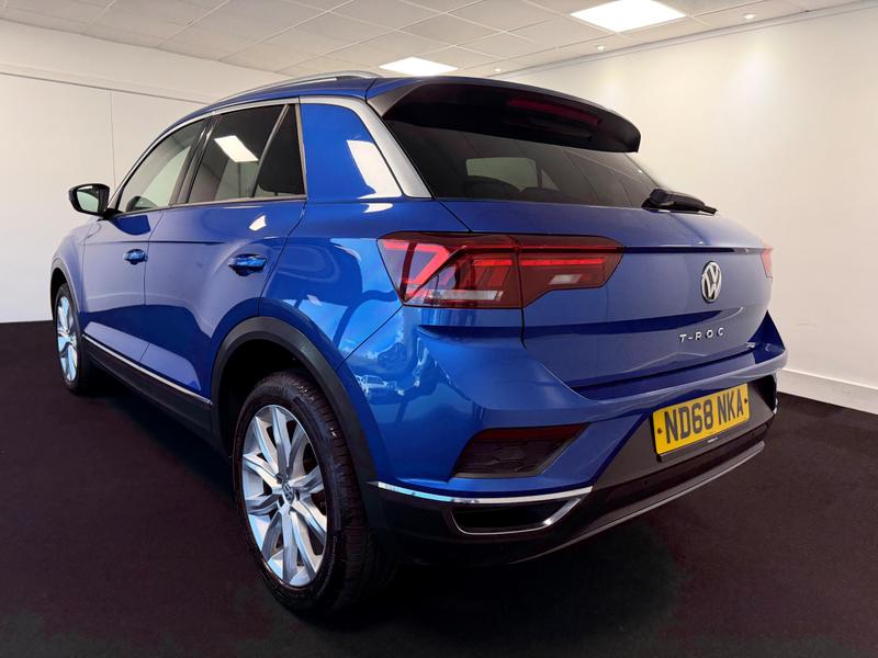 Volkswagen T-Roc Photo 47704b65-5457-47bc-bef5-cfd9200fb654.jpg