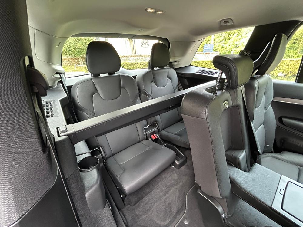 Used Volvo XC90 WD23SKE 32