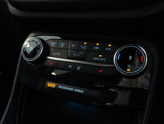 Ford Puma Photo 477e0d1e-ece8-414e-9924-c44ce4c610b6.jpg