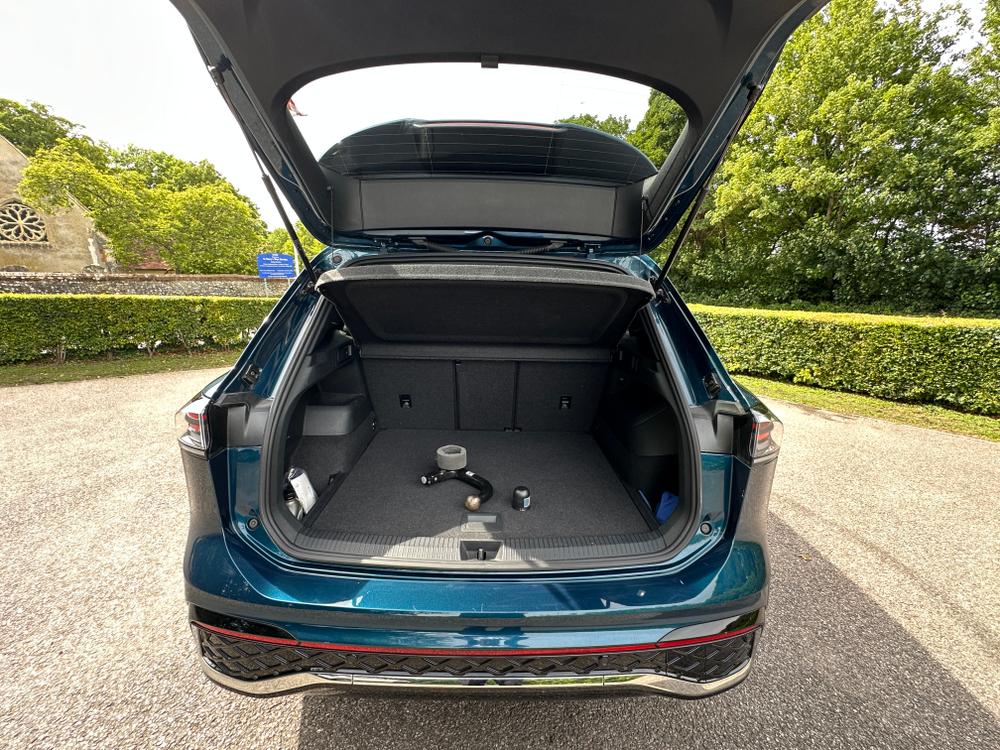 Used Volkswagen Tiguan D7CEB 26