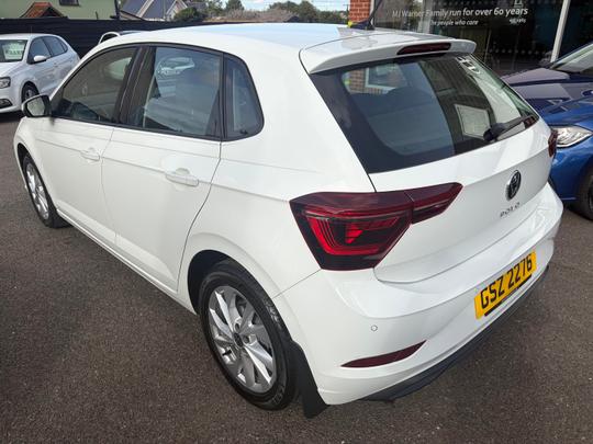 Volkswagen Polo Photo 47a5e2b5-8af6-4691-8af9-3a1d76794aa5.jpg