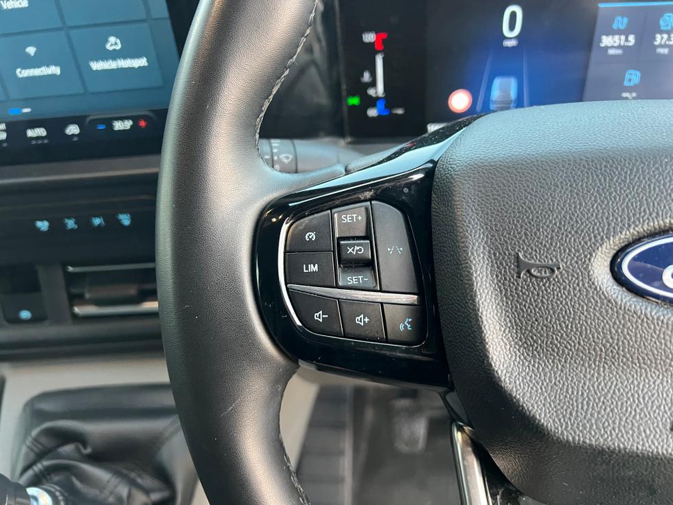 Ford Transit Custom Photo 47abdd8d-80f2-4640-bd17-9b2a302698eb.jpeg