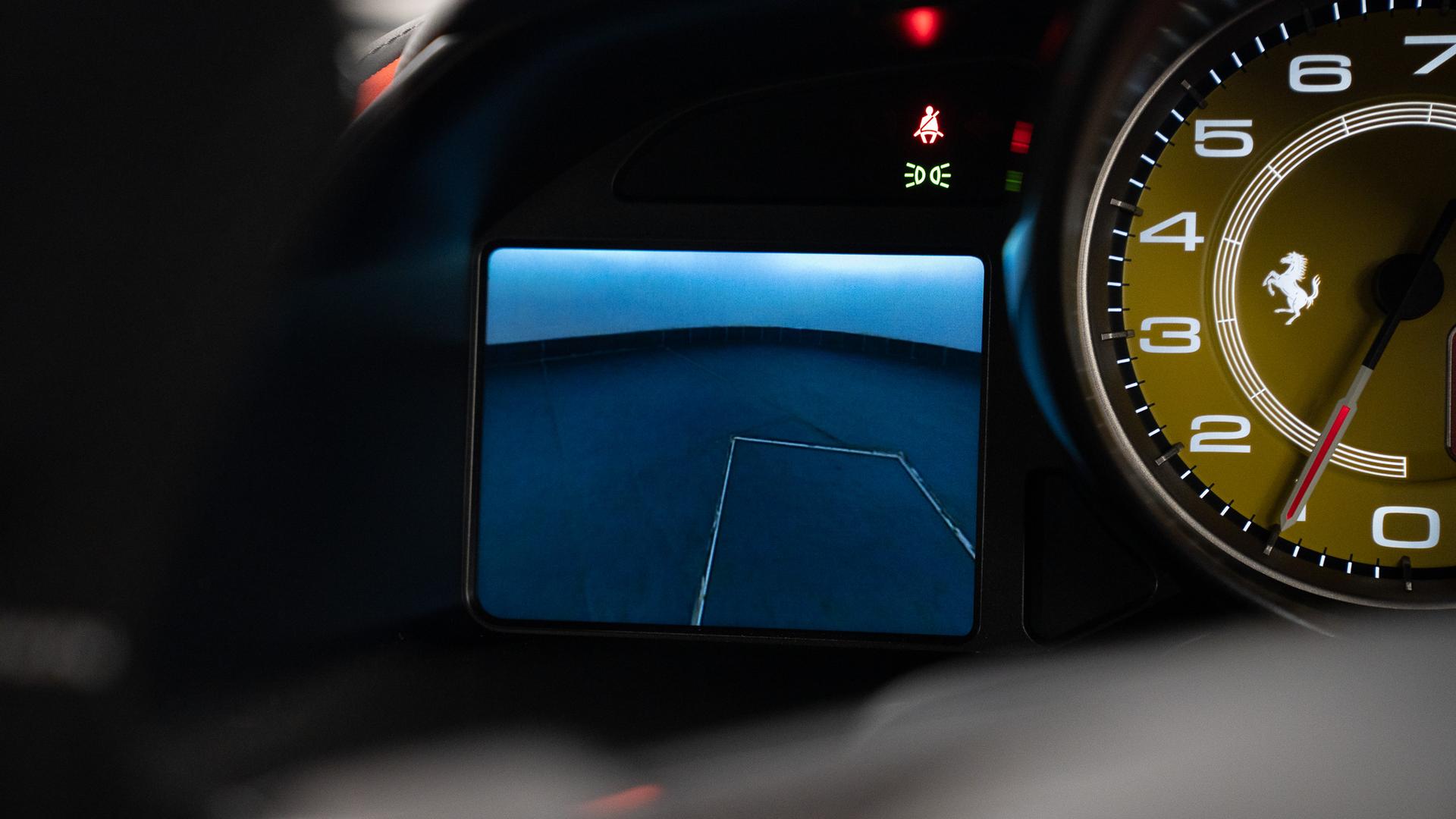 Ferrari 812 Superfast Photo 47afe250-8775-4a89-8cfd-1672fd213a3c.jpg