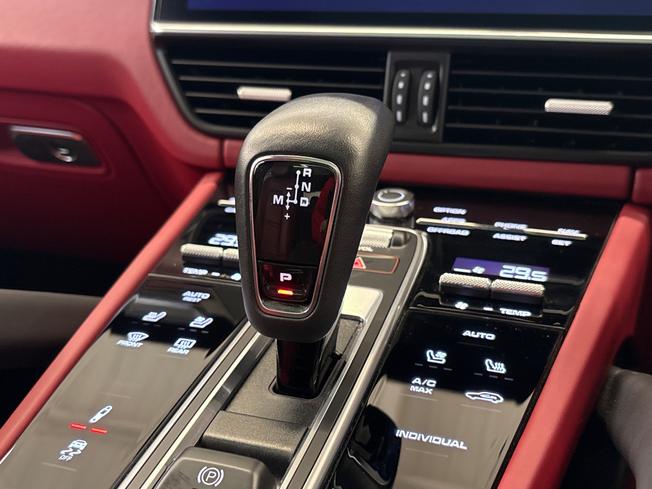 PORSCHE Cayenne Photo 12