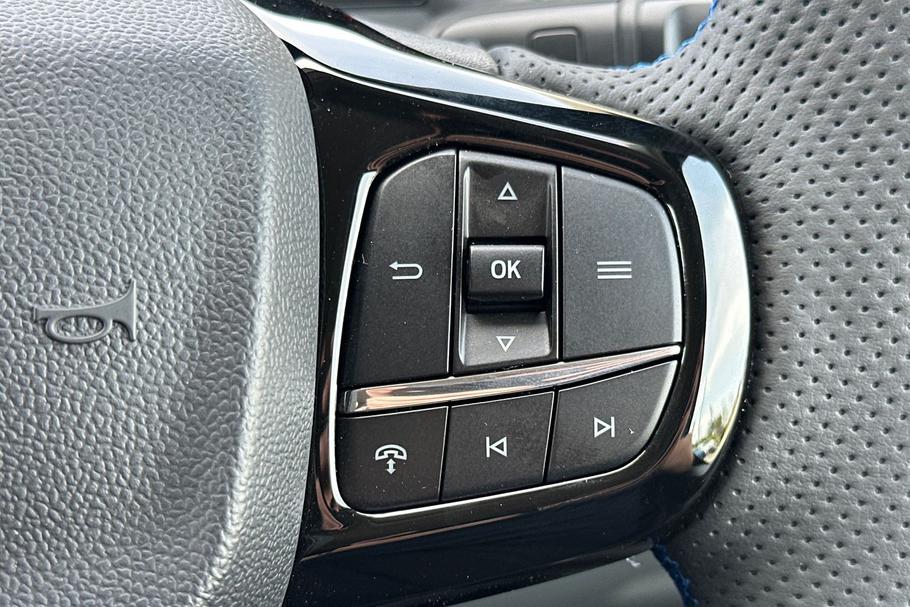 Used Ford TRANSIT CUSTOM L1DCIVMSRT3 17