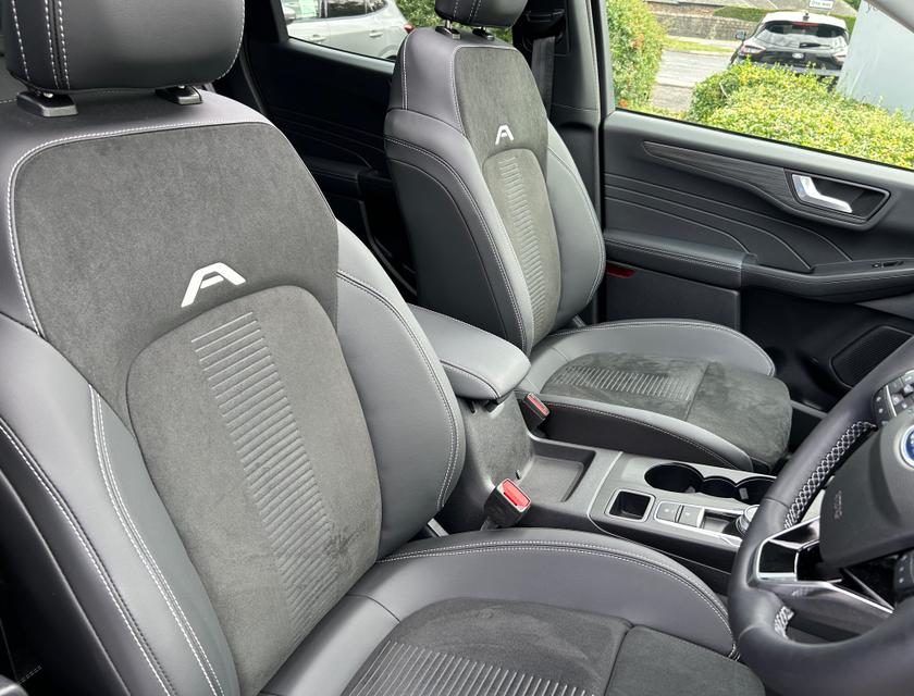 Ford Kuga Photo 47bb5ac5-b08b-481e-b08d-9f9c1abfabc9.jpg