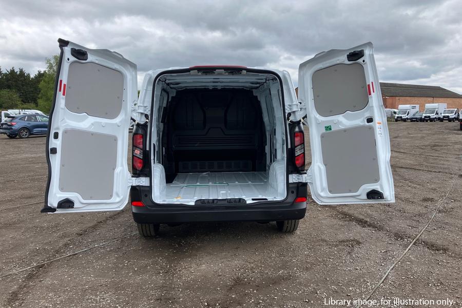 Ford TRANSIT CUSTOM Photo 47bc7267-d4e9-43ee-8be6-6f1d7dcfe224.jpg
