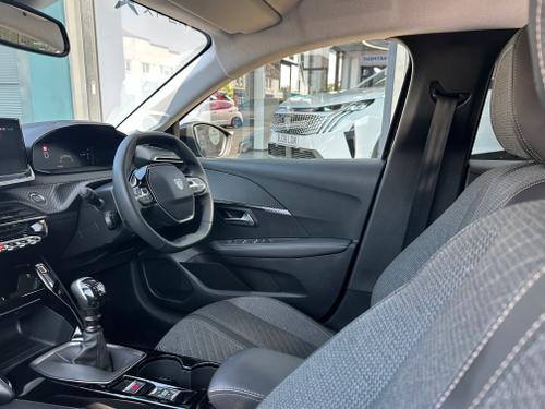 Peugeot 208 Photo 47f620d7-1896-400b-8477-882abcceb7b6.jpeg