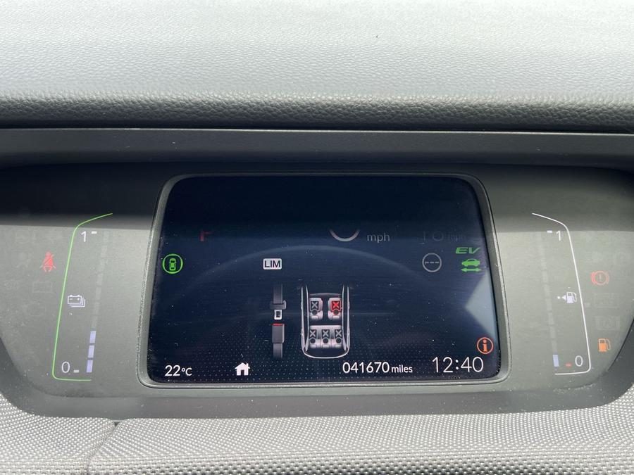 Honda Jazz Photo 47fb84fc-64a7-4e41-9e2e-c83d50d0586b.jpg