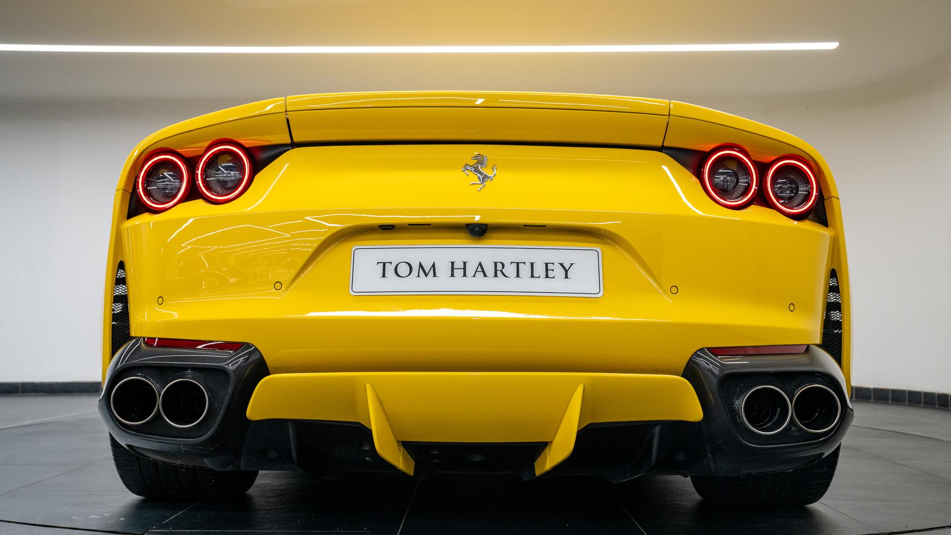 Ferrari 812 Photo 47fcaa9b-8a61-475a-921d-cd95f242d618.jpg