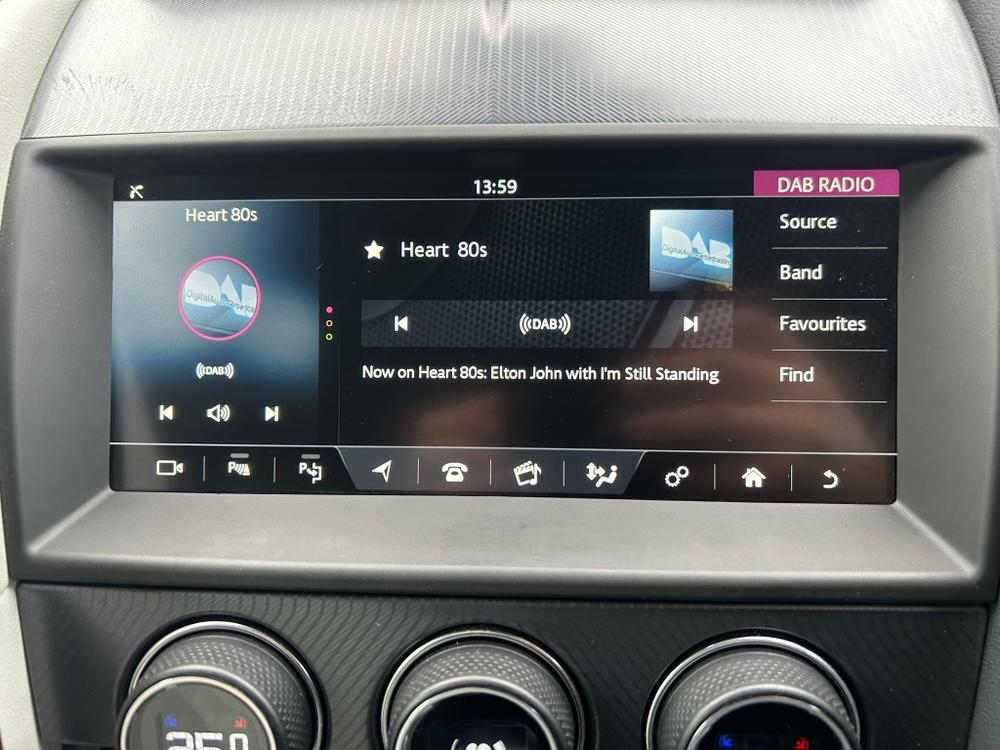 Used Jaguar F-Type OV69AYP 37