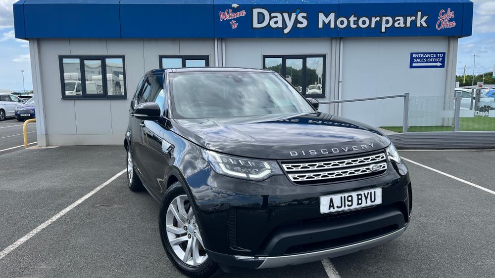 Used 2019 Land Rover Discovery HSE 5dr Auto 3.0 SDV6 306PS 7-seater at Day's
