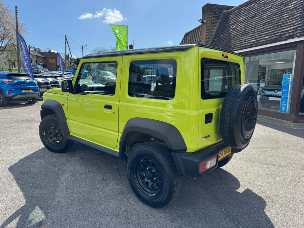 Suzuki Jimny Photo 481b6b7f-109a-48c6-90ab-05c6770cbdd3.JPEG