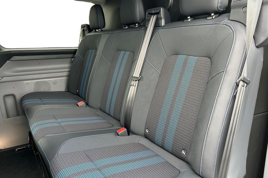 Ford TRANSIT CUSTOM Photo 48230c47-b5a2-46d2-9e8b-04478b1a6fbf.jpg