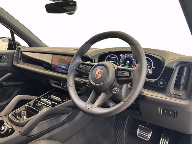 PORSCHE Cayenne Photo 10