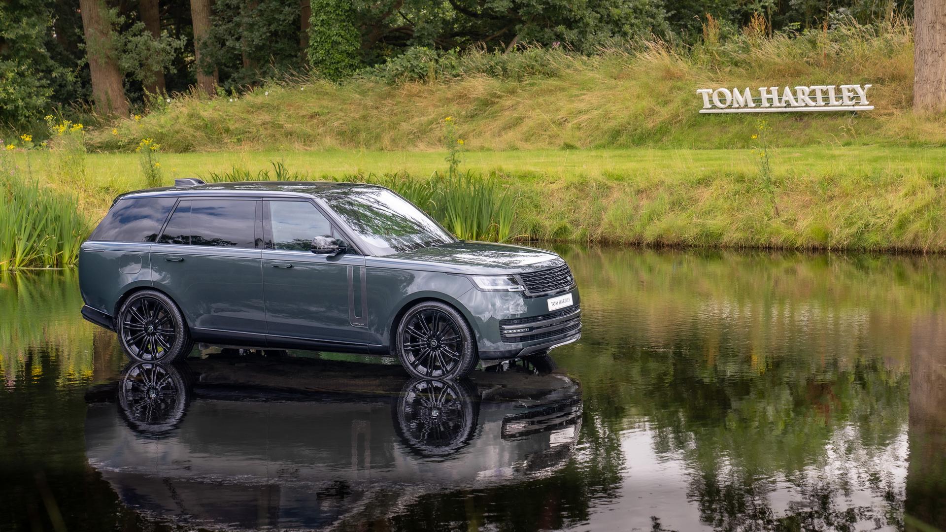 Land Rover RANGE ROVER Photo 48388a51-c7bb-413c-a0bd-fd9c53262e0c.jpg
