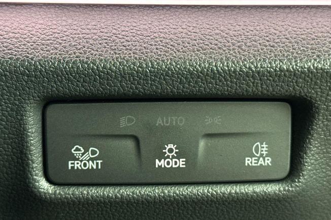 Volkswagen TAYRON Photo 24