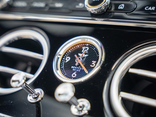 BENTLEY Continental GTC Photo 32