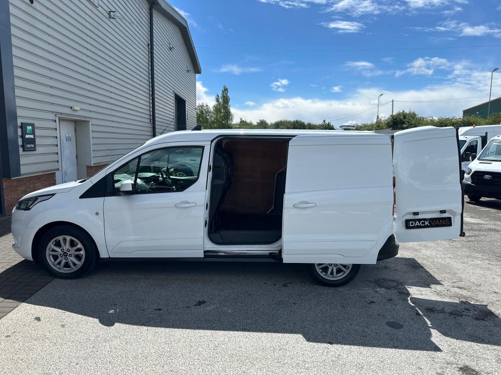 Ford Transit Connect Photo 484cba14-3c29-46e2-849a-c6c4b354d148.jpg