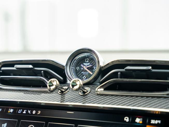 BENTLEY Bentayga Photo 13
