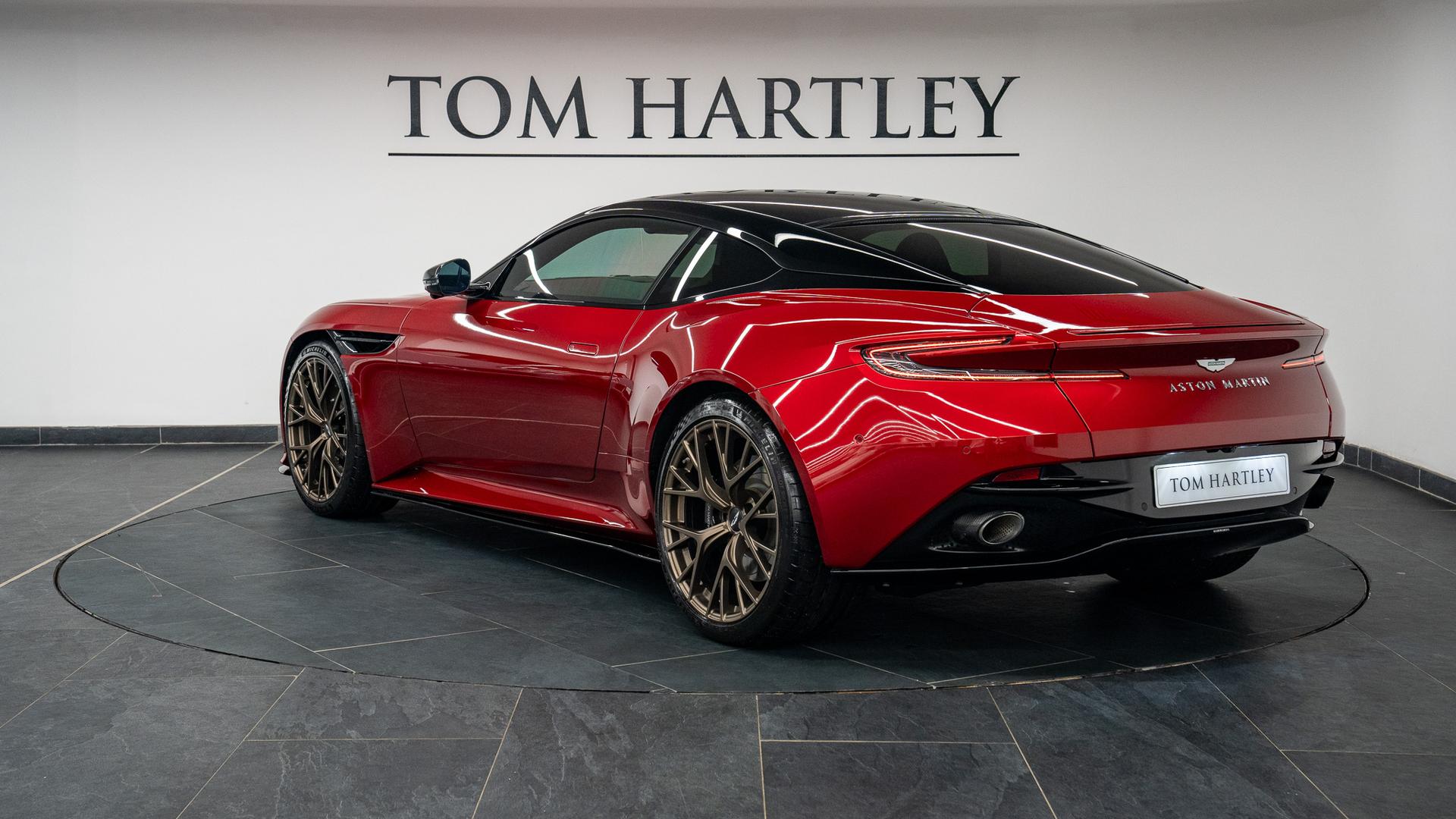 Aston Martin DB12 Photo 485123eb-9478-435e-babe-fd0eea6fe4bc.jpg