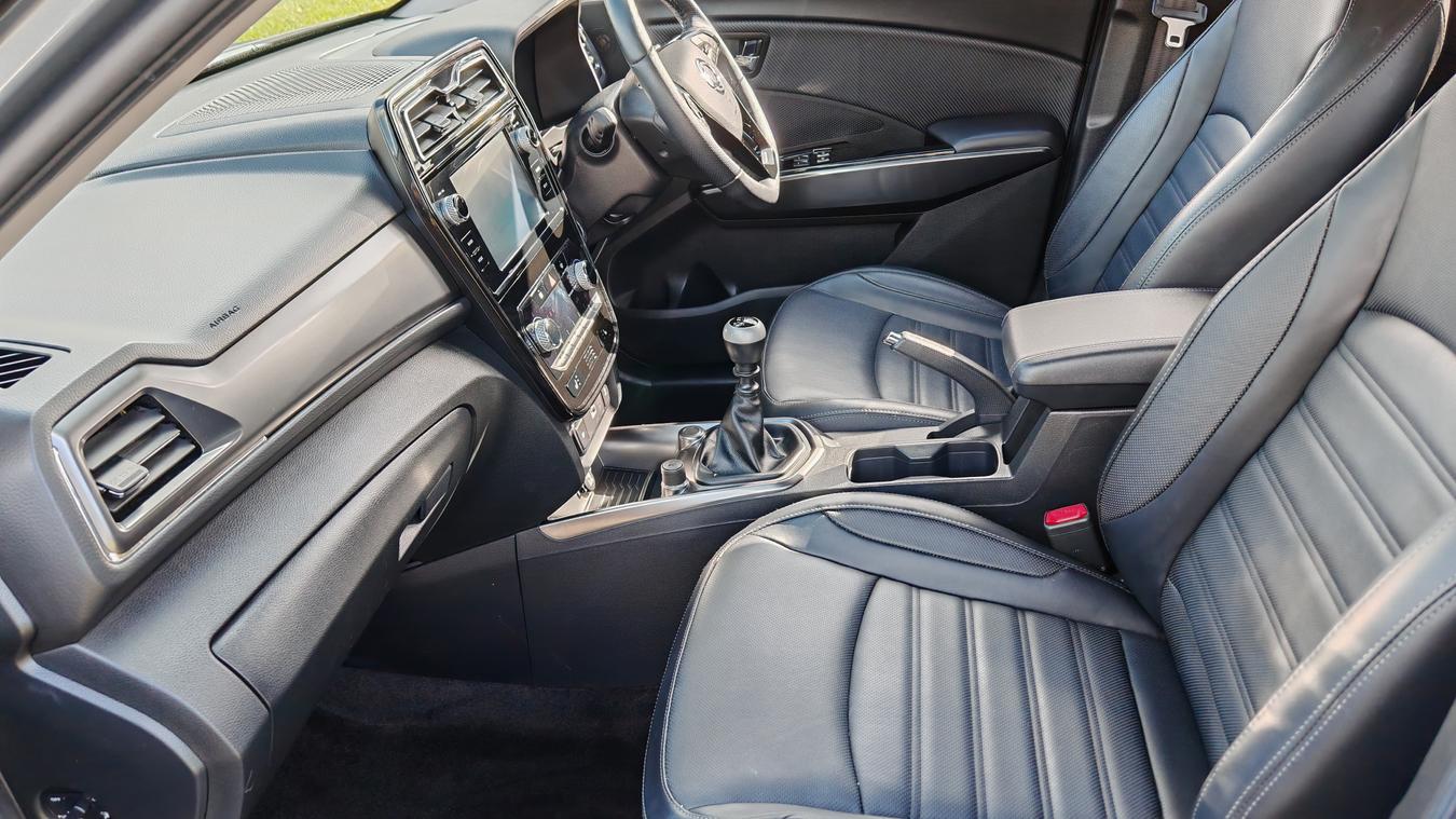 Used SsangYong Tivoli SJ22HVP 21