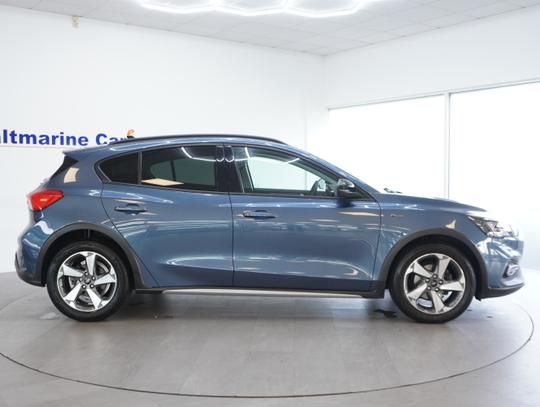 Ford Focus Photo 48660ebf-4c58-46c9-89bd-fbf8baaca9b6.jpg
