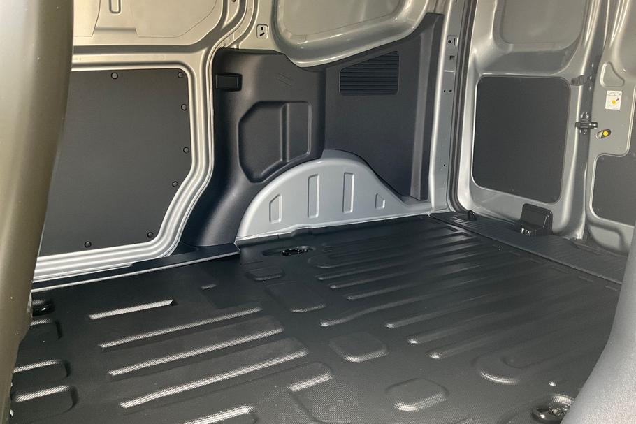 Used Ford TRANSIT COURIER COURIERACT01 5