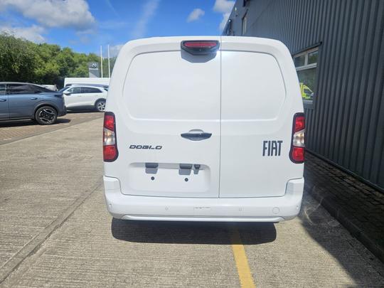 Fiat Doblo Photo