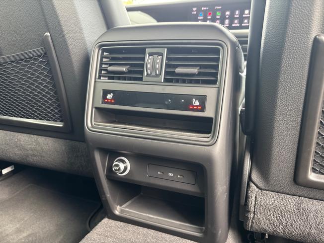 PORSCHE Cayenne Photo 34