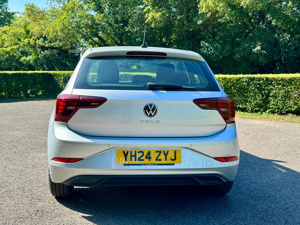 Used Volkswagen Polo YH24ZYJ 9