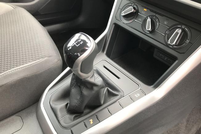 VOLKSWAGEN Polo Photo 30