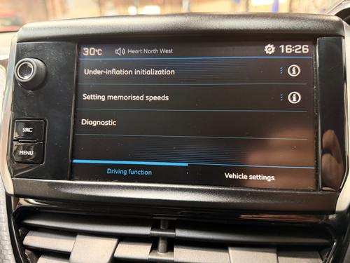 Peugeot 208 Photo 48bbc7f0-7f96-4c50-9f37-012319c99df0.jpeg