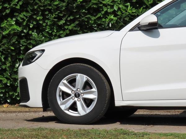 Used Audi A1 KM72BXO 9