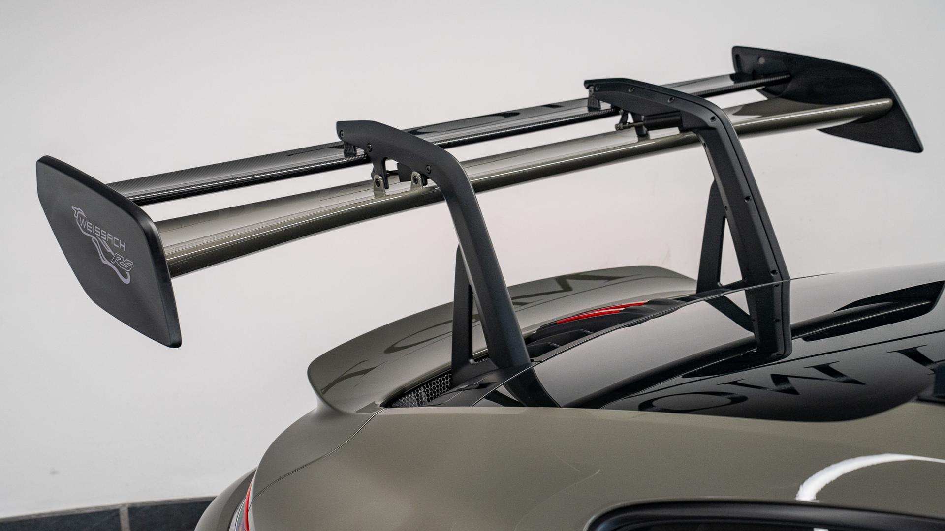 Porsche 911 Photo 48e54365-41be-4872-843b-f491b216f0bd.jpg
