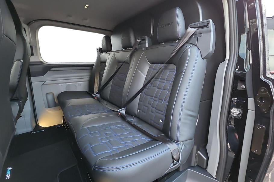 Used Ford TRANSIT CUSTOM L1DCIVMSRT17 12