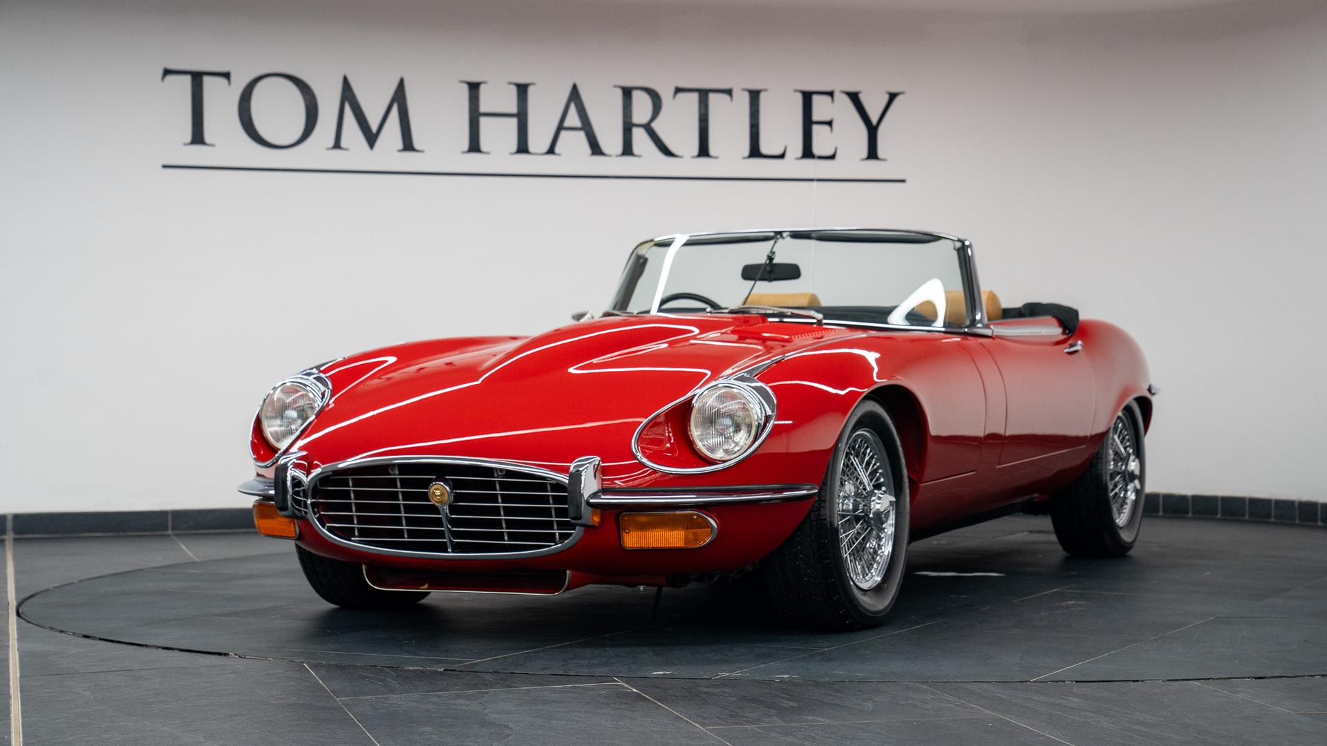 Jaguar E-Type Photo 4901ec1f-82e7-4e41-8357-bb04baeee1ec.jpg