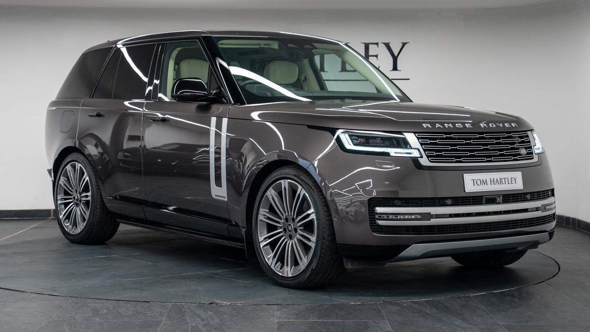 Used 2024 Land Rover Range Rover D350 Autobiography Charente Grey Metallic at Tom Hartley