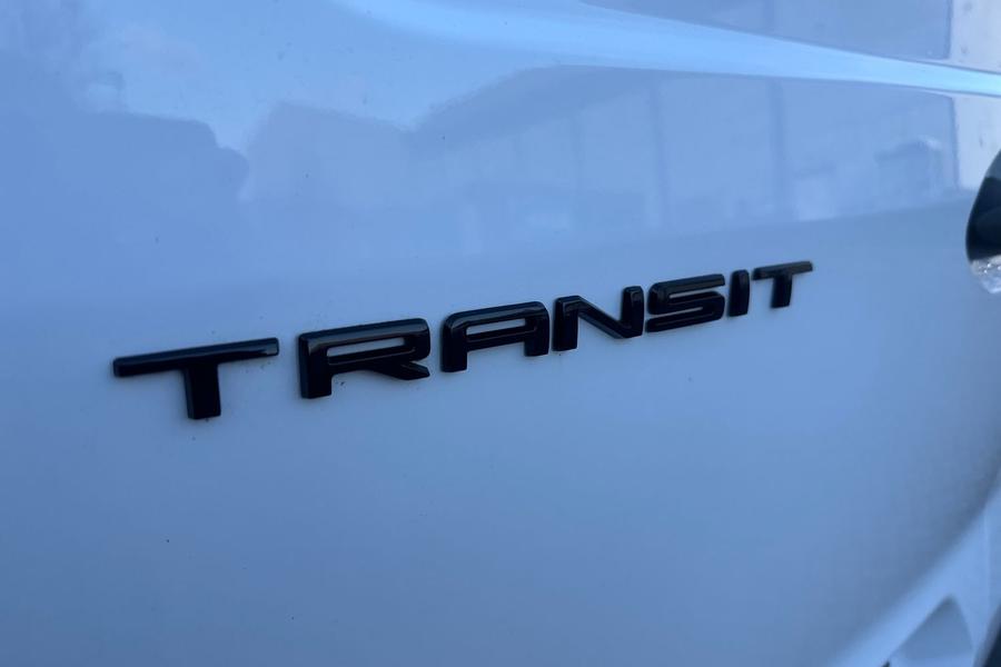 Ford TRANSIT COURIER Photo 49106960-d1ee-4c9c-9d05-4ccdde2f7c1f.jpg