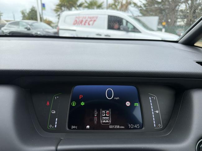 Honda Jazz Photo 492d0ead-32c1-4d2d-92d4-2faa7eb5849a.jpg