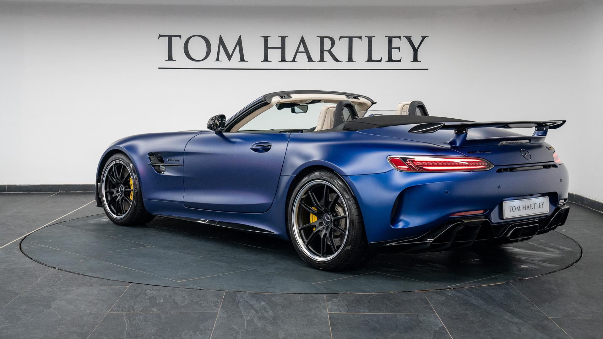 Mercedes-Benz AMG GT Photo 492f1345-5f3d-48e4-8692-51abd72cf116.jpg
