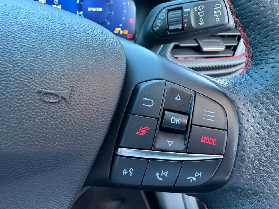 Ford Fiesta Photo 49451eda-0dba-45ce-ba24-54e0cd056b6c.jpg